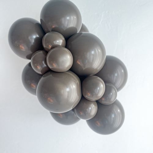 17 inch TUFTEX Cocoa Latex Balloons