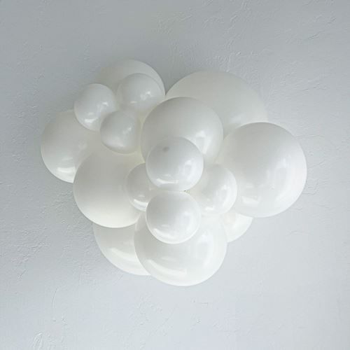 Heve Cloud Balloon Sweat完売品　ホワイト Photos: Fun (or is it art?) with climb-in balloons